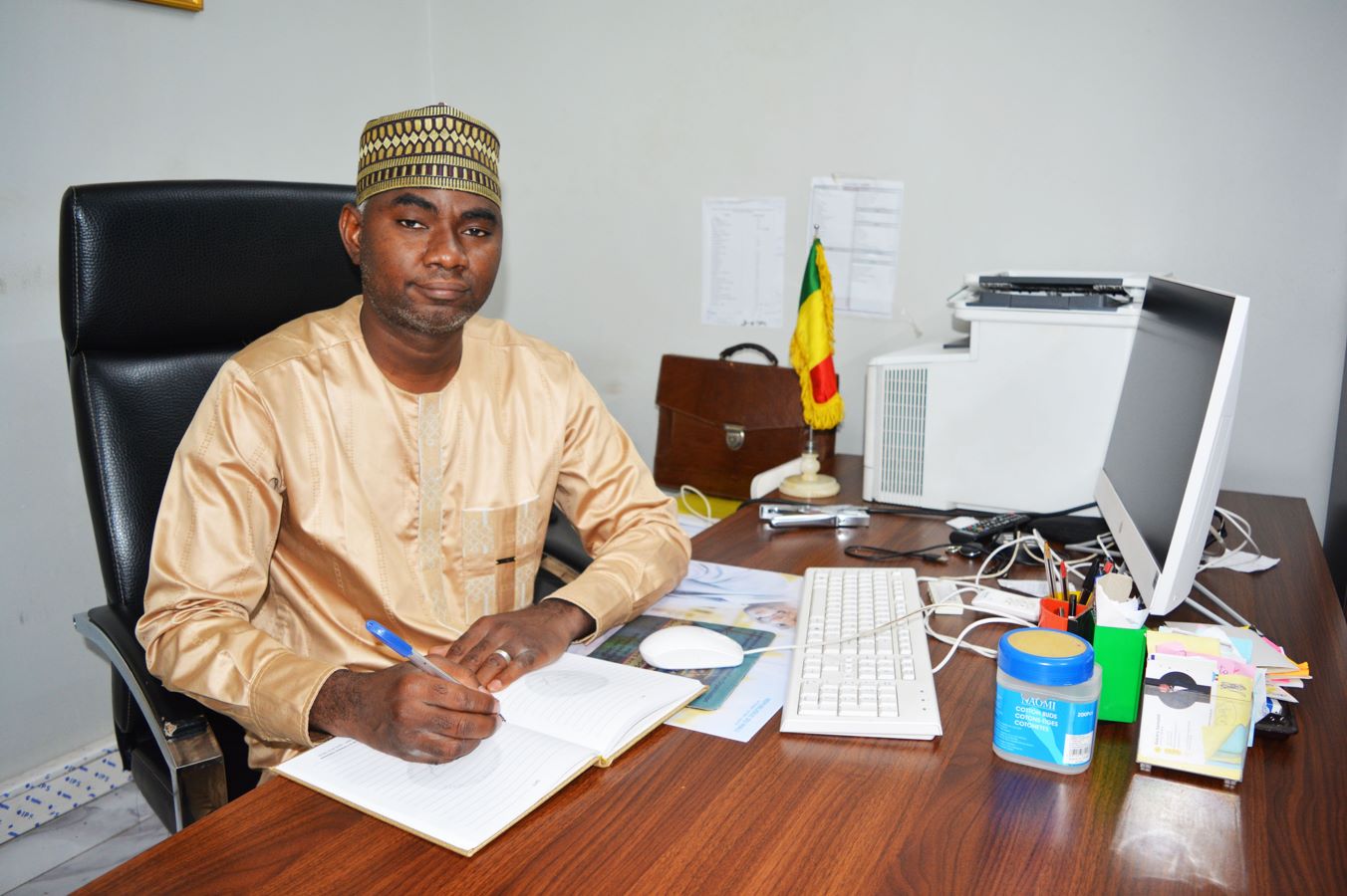 DIRECTION DES RESSOURCES HUMAINES DU SECTEUR DE L'ADMINISTRATION GENERALE (DRH/SAG)